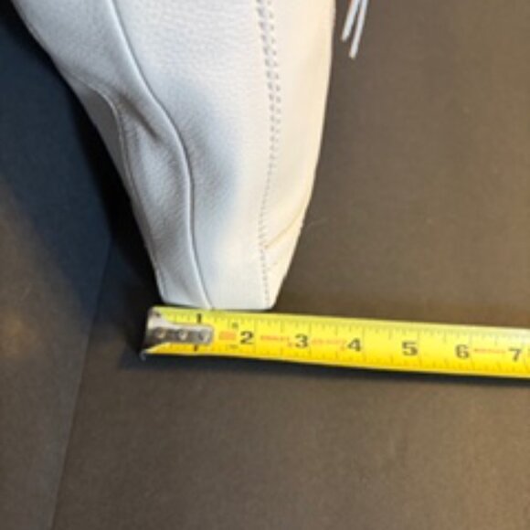 NWT The Sak Women's Lucia Leather Crossbody Bag in Stone - Picture 7 of 10